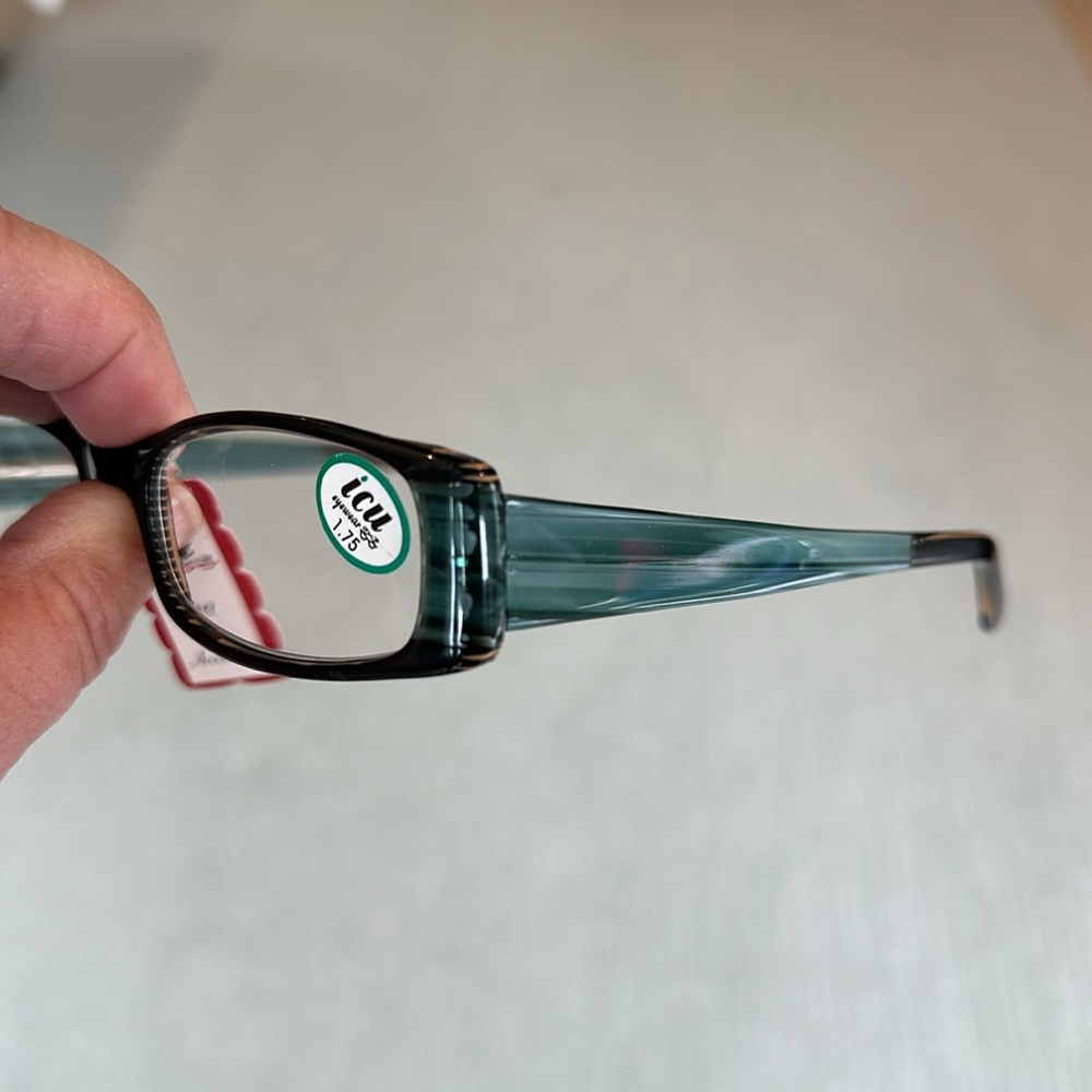 ICU EYEWEAR READING GLASSES 1.75 NWT TIGER EYE BLACK AND GREEN